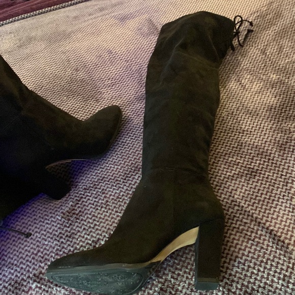 Over the knee suede boots - Picture 2 of 7